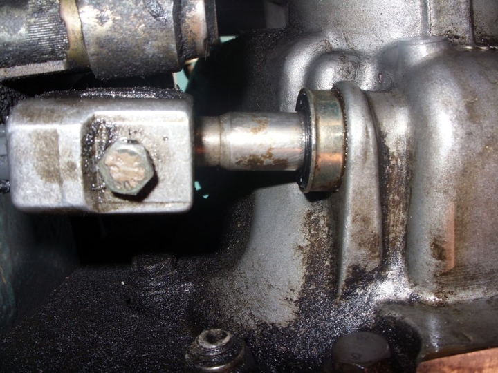 Original Nissan Cherry N10,N12,Sunny B11,100NX Simmerring Getriebe 32858-M8001